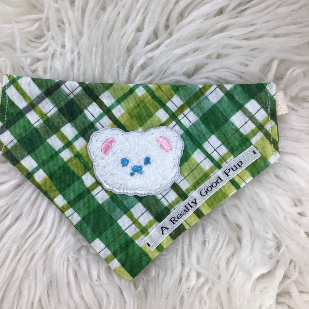 🐶 4 for $16 Dog Bandana ( Beary-Clover) ☘️